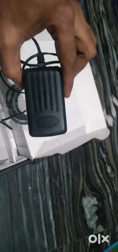 Airtel set up box with charger