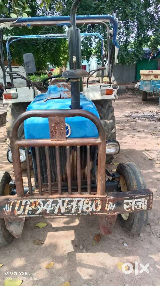 charo tyre compny ke hai ek bhi tyre chenj nhi karaya