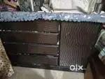 Almirha chester side table