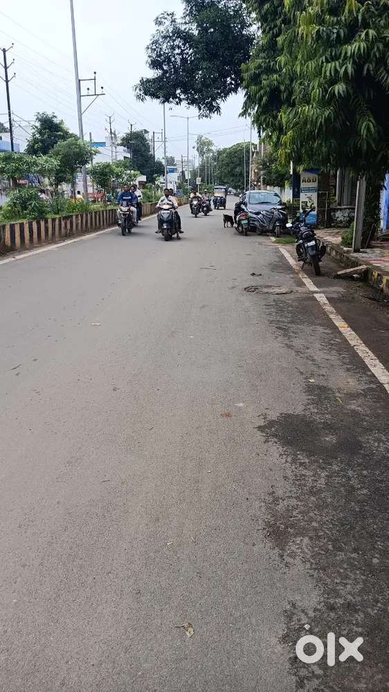 Commercial plots for sell in city centre main road top location p hai