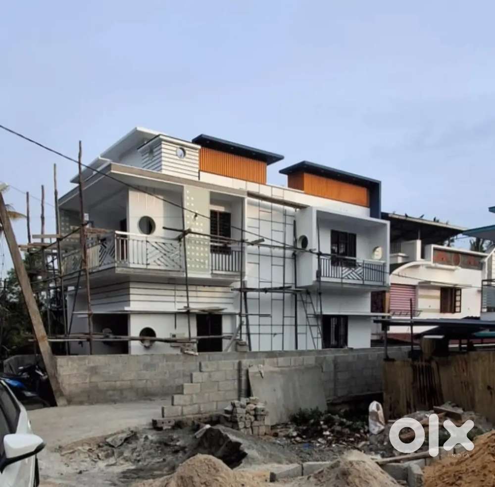 തച്ചൊട്ടുകാവിനും മലയിൻകീഴിനും ഇടയിൽ വീട് വില്പനക്ക്