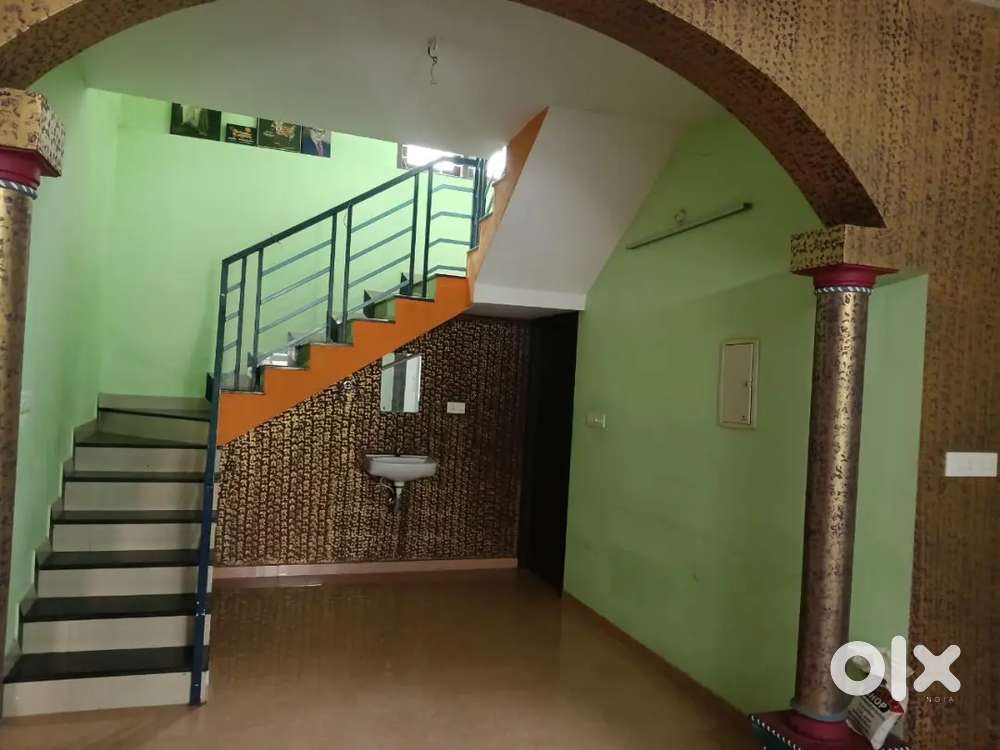 Family or office use, spacious rooms,