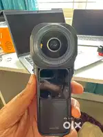 Insta 360 One RS 1 inch Camera & Leica Lens: Best low light camera eve