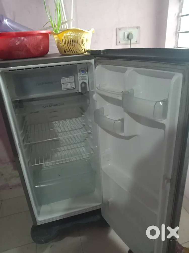 Lg refrigerator urgent sale