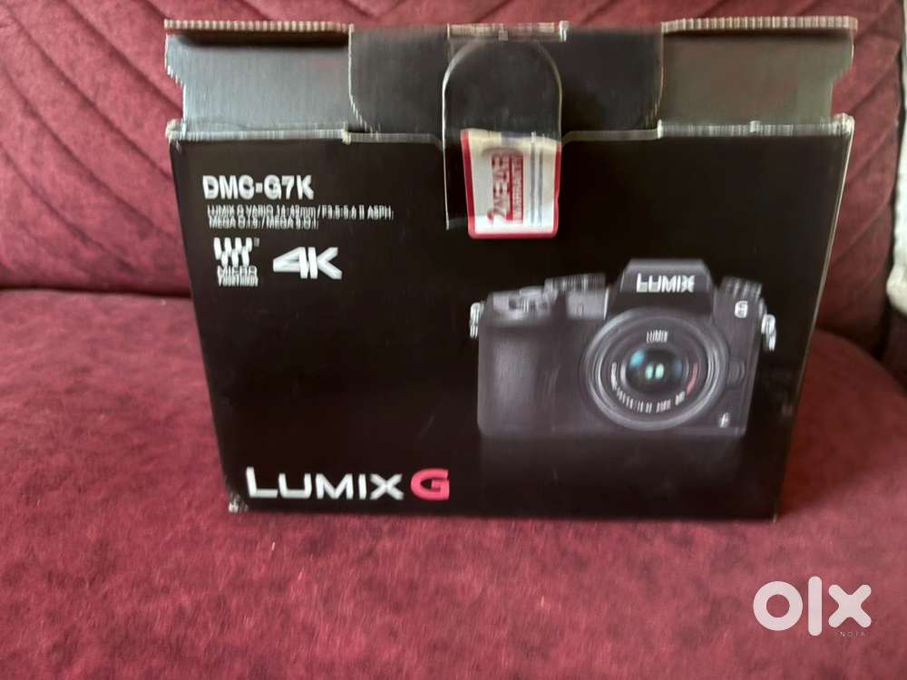 LUMIX G7k camera rarely used within warranty and bill and Box