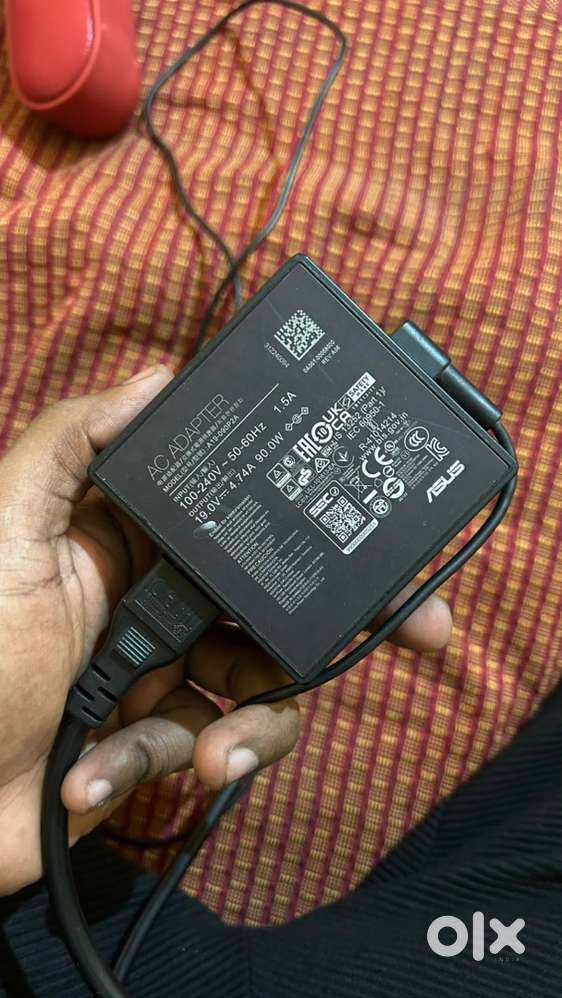 ASUS Laptop charger - original