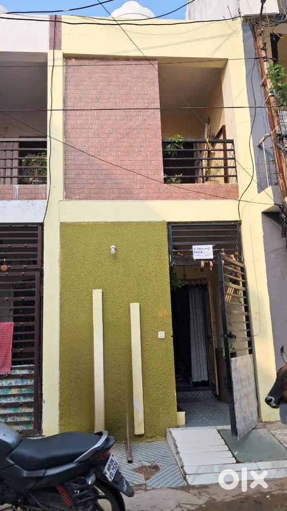 House for sell 10 feet x 50 feet