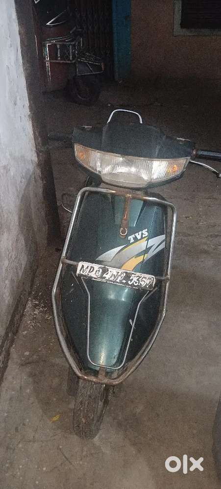 Model 2000 ka hai urgent sell kar nahi hai