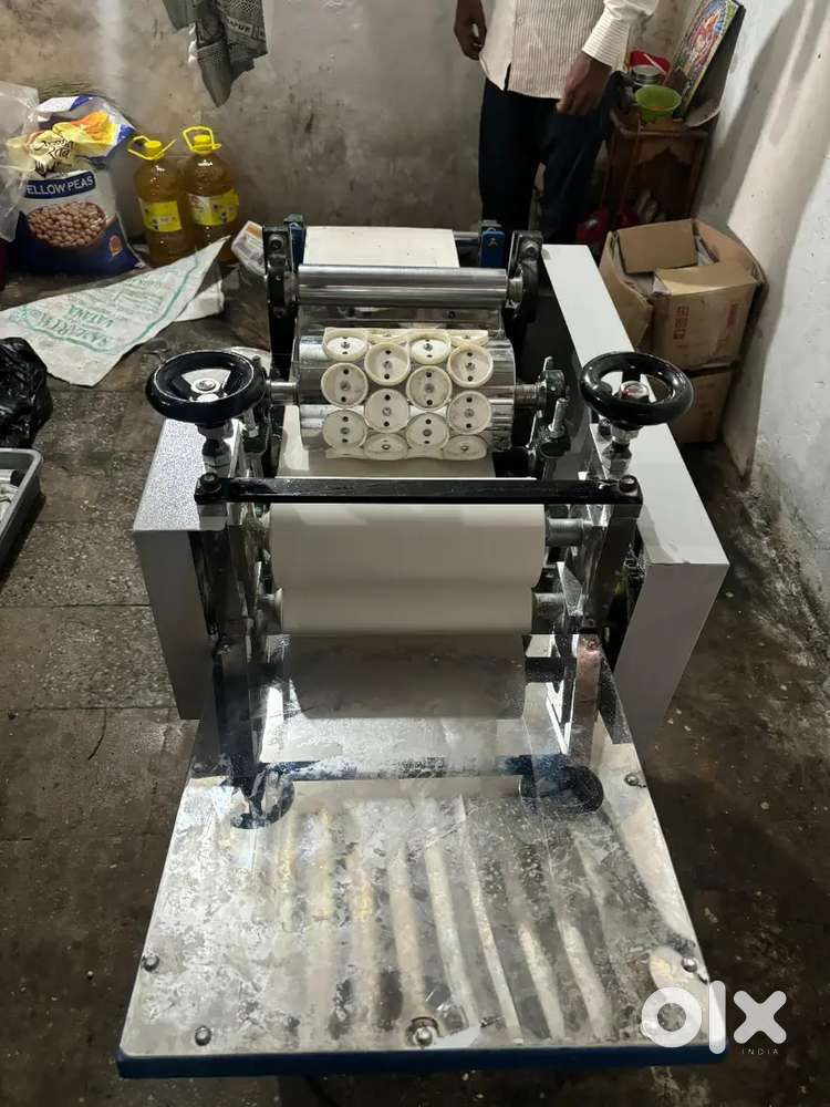 Pani Puri,Roti & Papad Making Machine