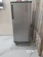 In working condition with stand