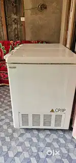 Hair Double door, deep freezer.