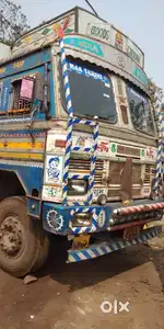 Well maintained top notch condition running vehicle