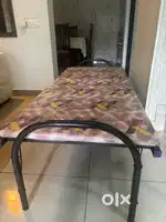 Foldable bed