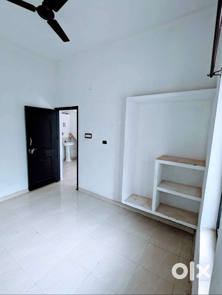 3BHK Cottage for rent at Pattarkulam, Manjeri