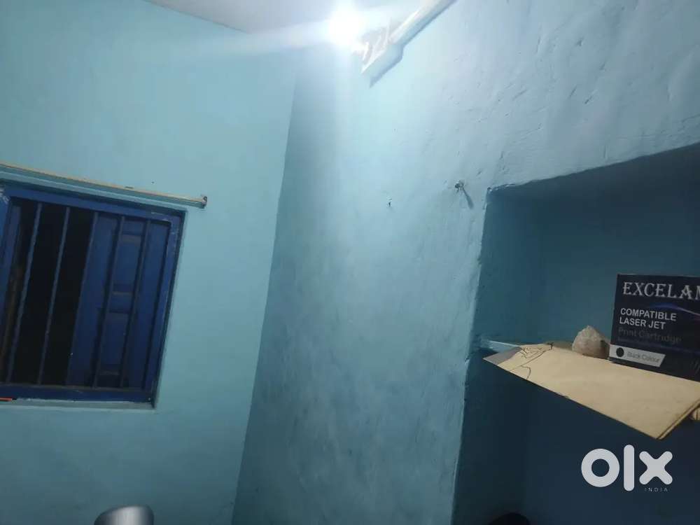 Single room for rent