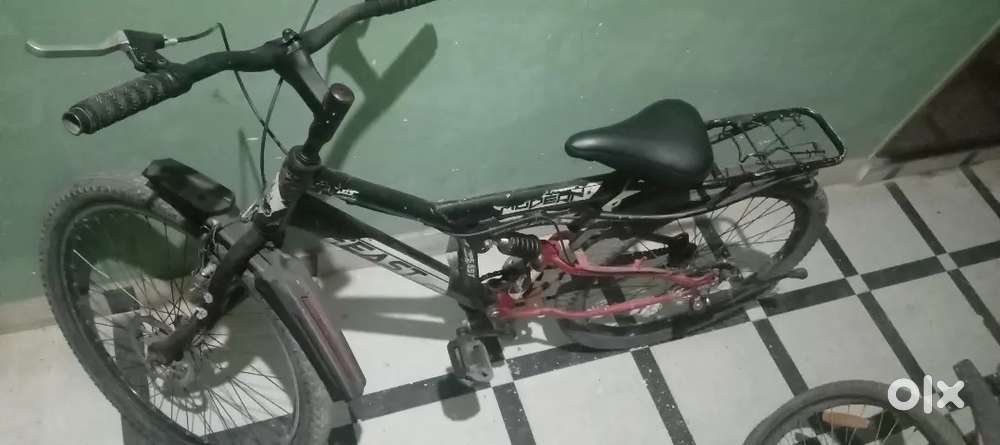 Koi dikkat nahi hai full condition me hai