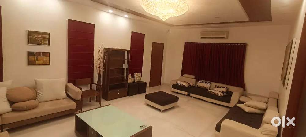 LUXURY INDEPENDENT HOUSE FOR RENT IN BANJARA HILLS