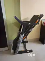 Treadmill (walking machine)