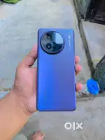 Vivo y39 (2 month old phone)