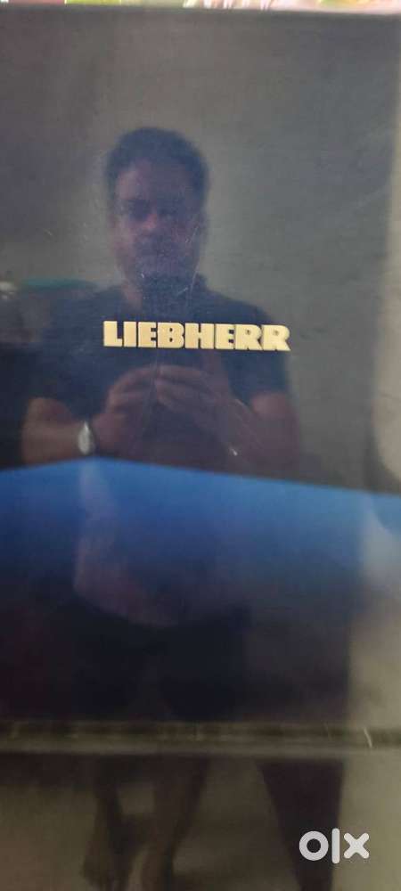 LIEBHERR REFRIGERATOR 265 Liters