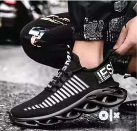 SIZE--IND5  to  IND10Black Printed Sneakers For MenName: Black Printed Sneakers For MenMaterial: Mes...