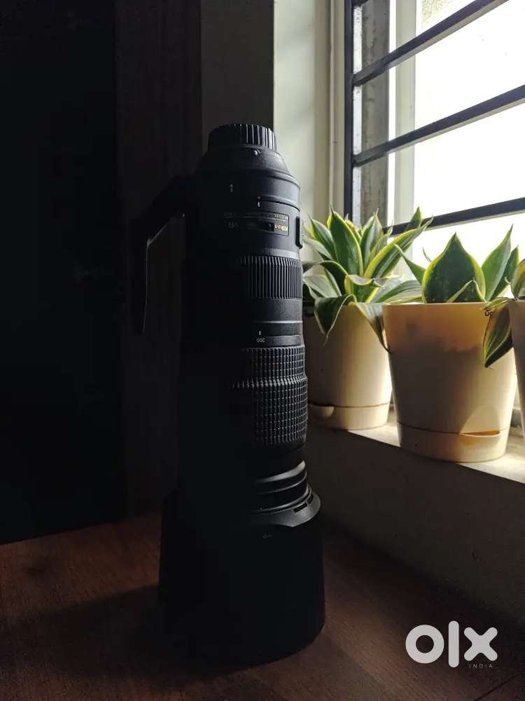 NIKON 200-500MM f5.6