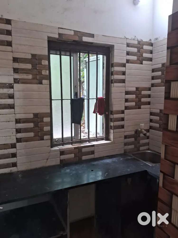 One room, bathroom kitchen rent available  dumdum cantonment