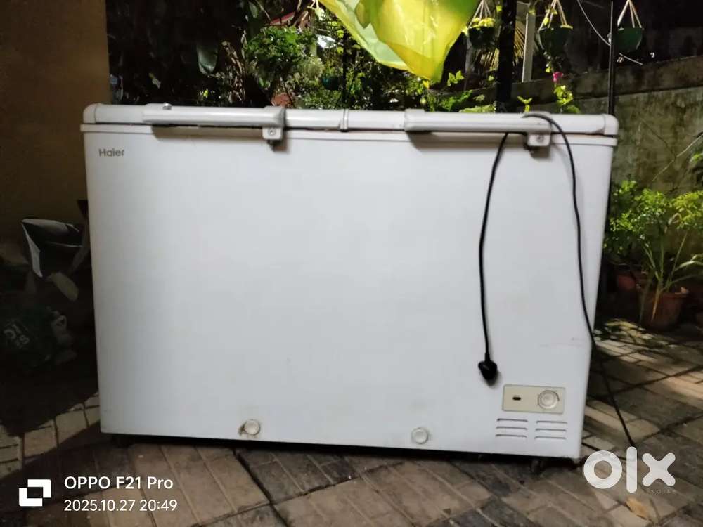 Used 385litre Freezer in working condition