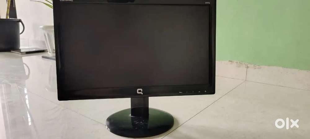 Compaq make 20 inches LED screen