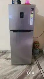 Muje fridge bechna hai