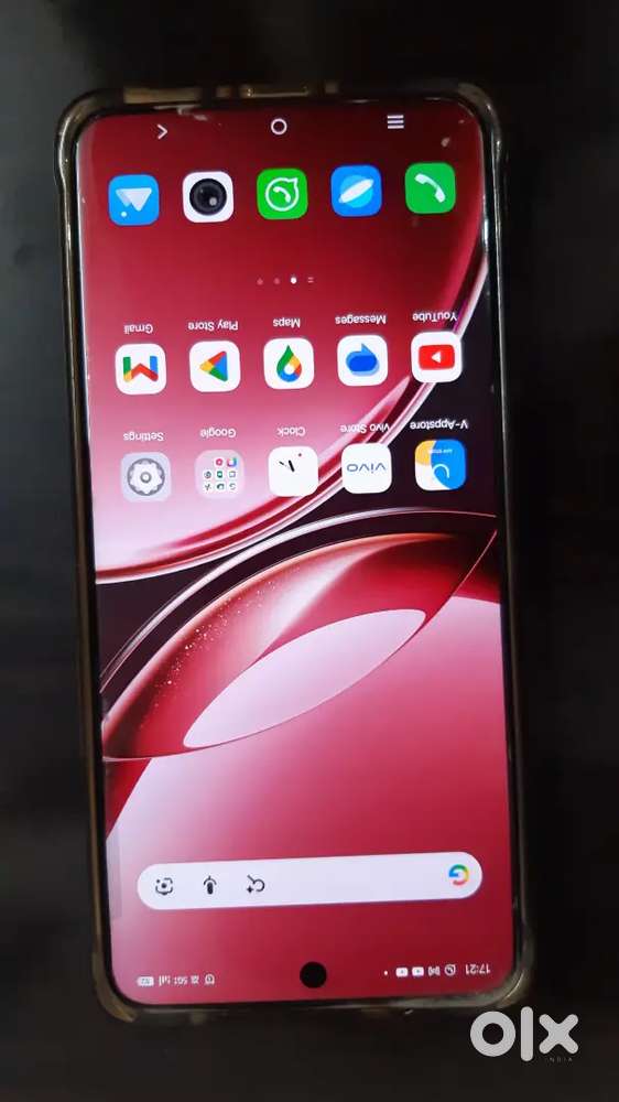 Vivo V50 12GB RAM  512GB Storage - Excellent Condition