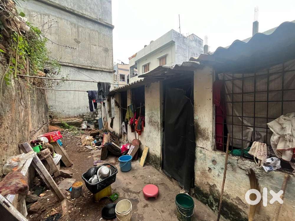 Site come individual house for sale