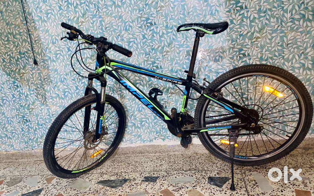 KROSS (21 -speed gears, Lightweight Bicycle)