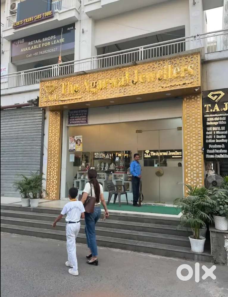 Prime ground floor shop available in the prestigious DLF MY PAD .