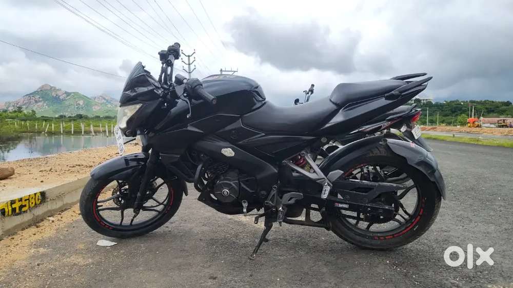 Bajaj pulser Ns160 for sale