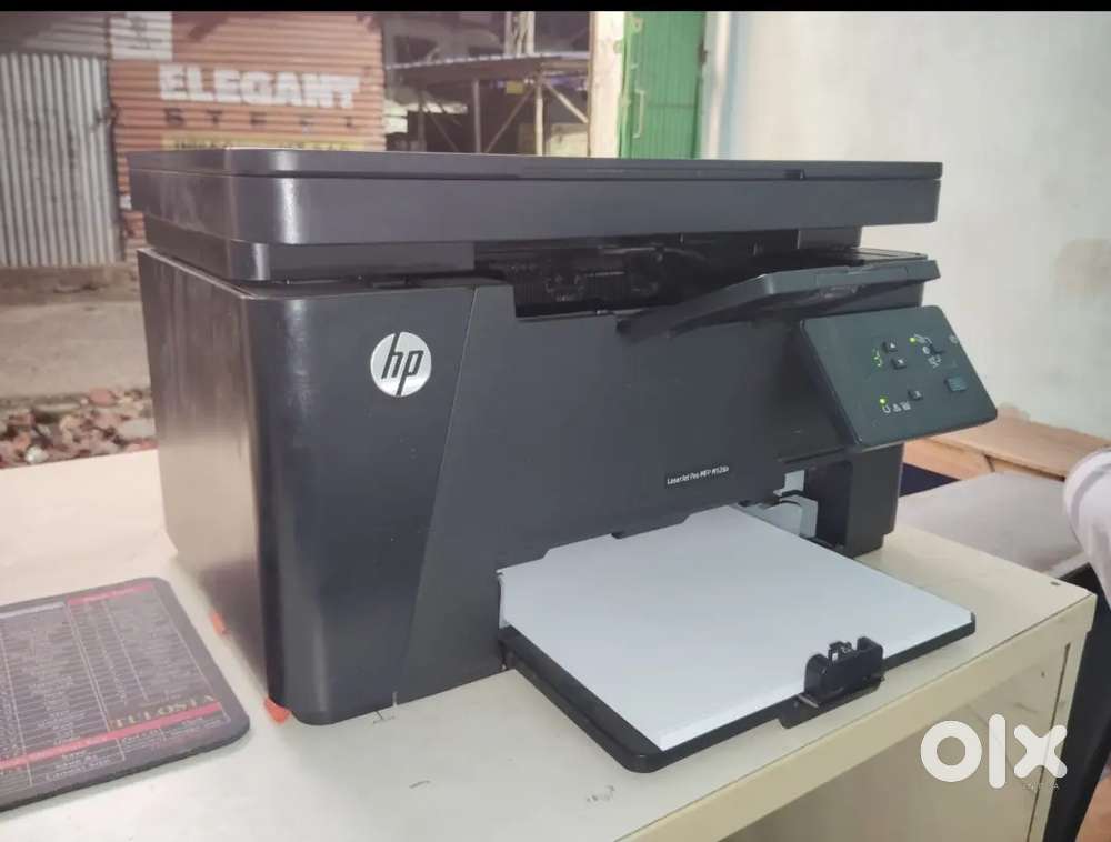The product is an HP LaserJet Pro MFP M126a printer.