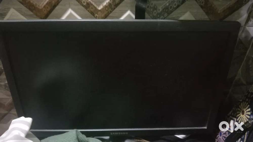 Sell This computer urgent Rs 2000