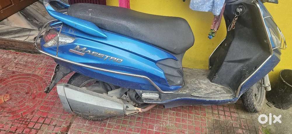 Urgent Selling Maestro Edge  125