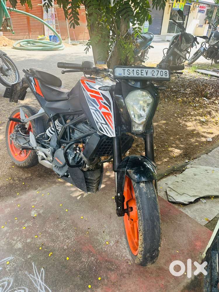 KTM DUKE 125