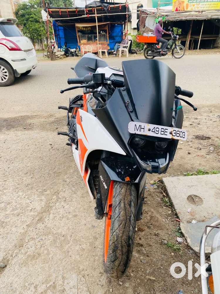 All papers ok fresh condition 1st owner