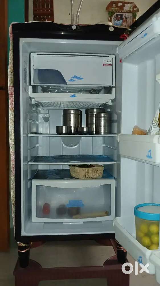 Godrej refrigerator 185 Liter, sector 39, Gurugram
