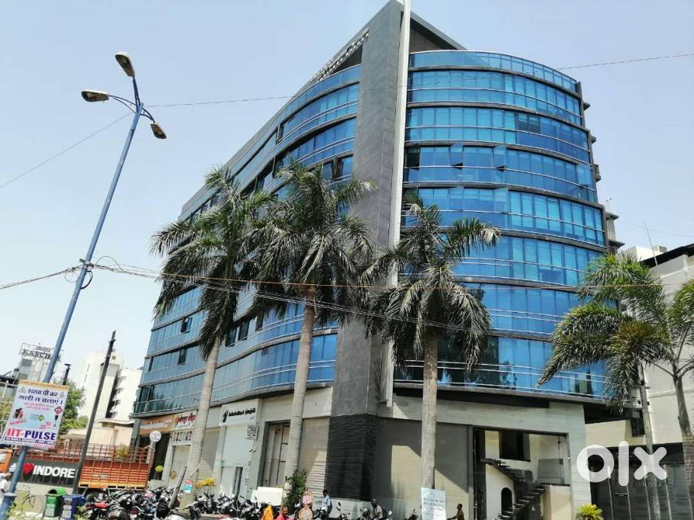 Showroom available for Rent in Fortune Ambience, South Tukoganj