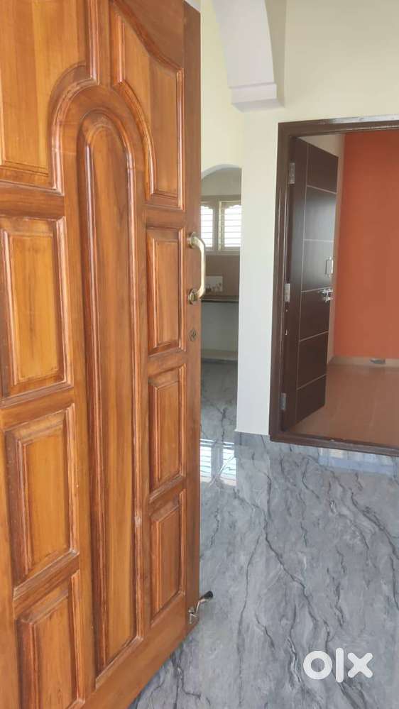 2BHK VEG HOUSE IN JP NAGAR FOR LEASE