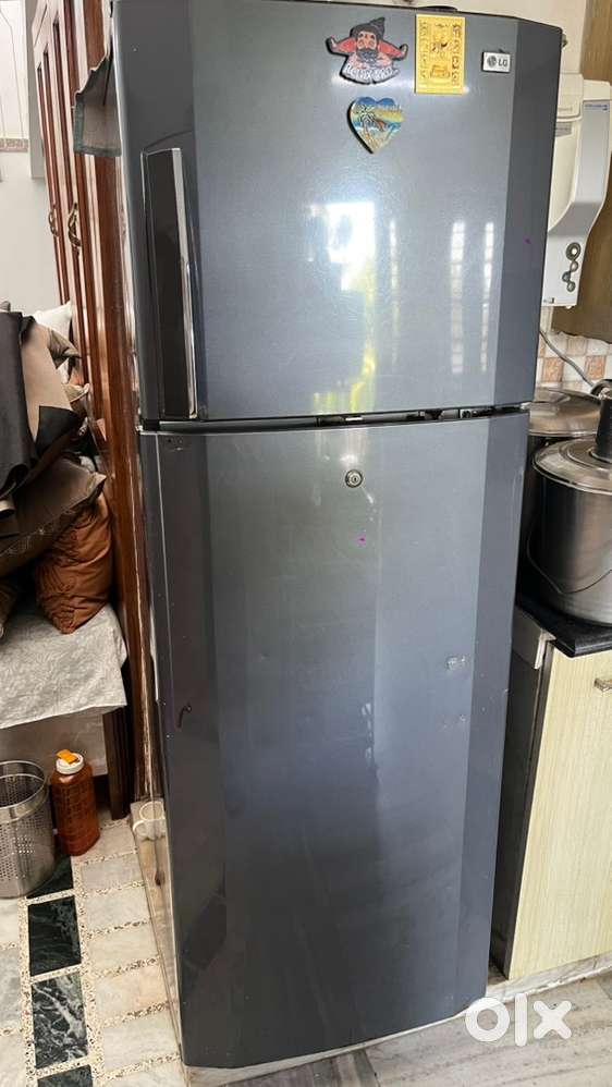 LG 270 lts