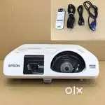 EPSON EB-536WT Business PROJECTOR 3LCD WXGA 3400lm 16000:1 Cable Remot