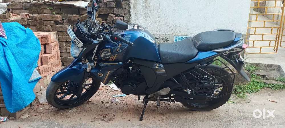 Yamaha fzs v2