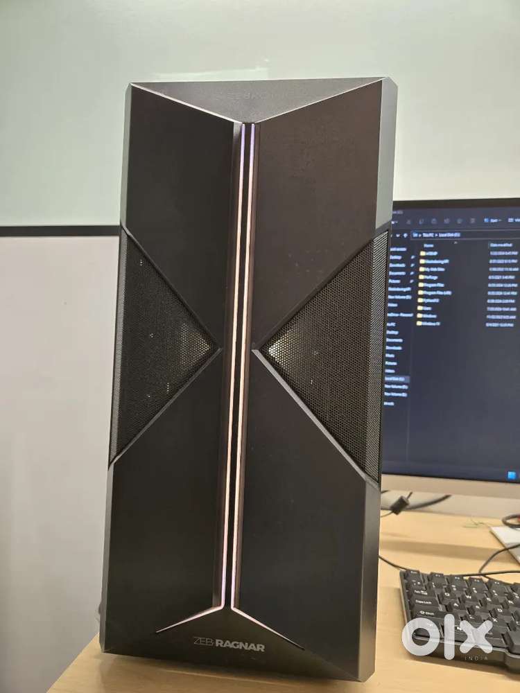 2 years old in mint condition Desktop CPU