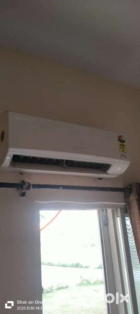 Voltas split AC for sale 1.5 ton 3star