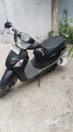 Pleasure scooty,(Good running condition )