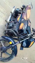 Hero Splendor plus special edition golden black